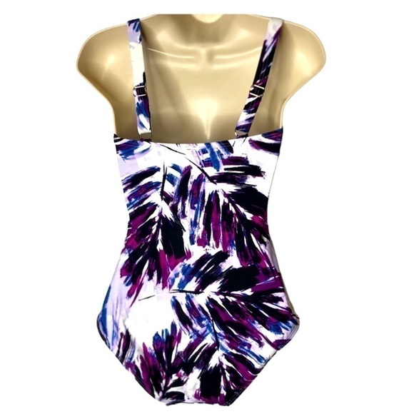 Calvin Klein Rosette Multi Island Feather Starburst One Piece Swimsuit - Picture 3 of 15
